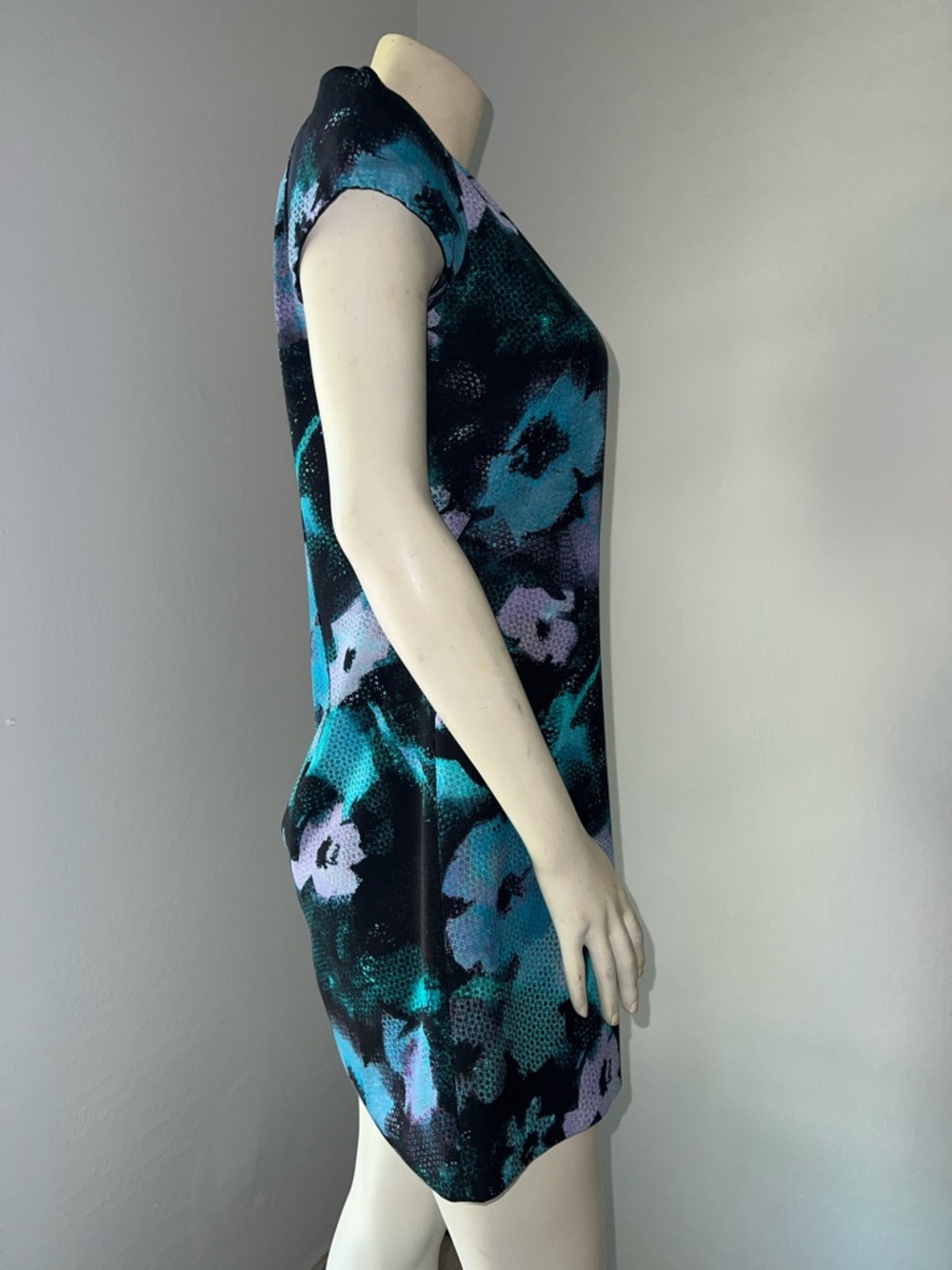 Milly Floral Mini Dress Cocktail 80's Party Puff Sleeves . Size 6. - Picture 2 of 6